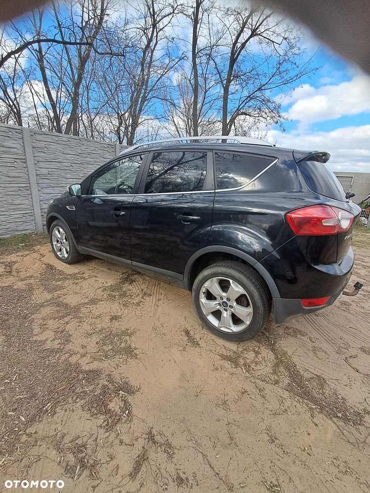 Ford Kuga 2.0 TDCi 4x4 Titanium - 17