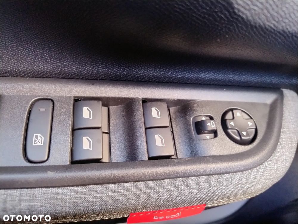 Citroën C3 Aircross 1.2 Turbo Plus S&S - 23