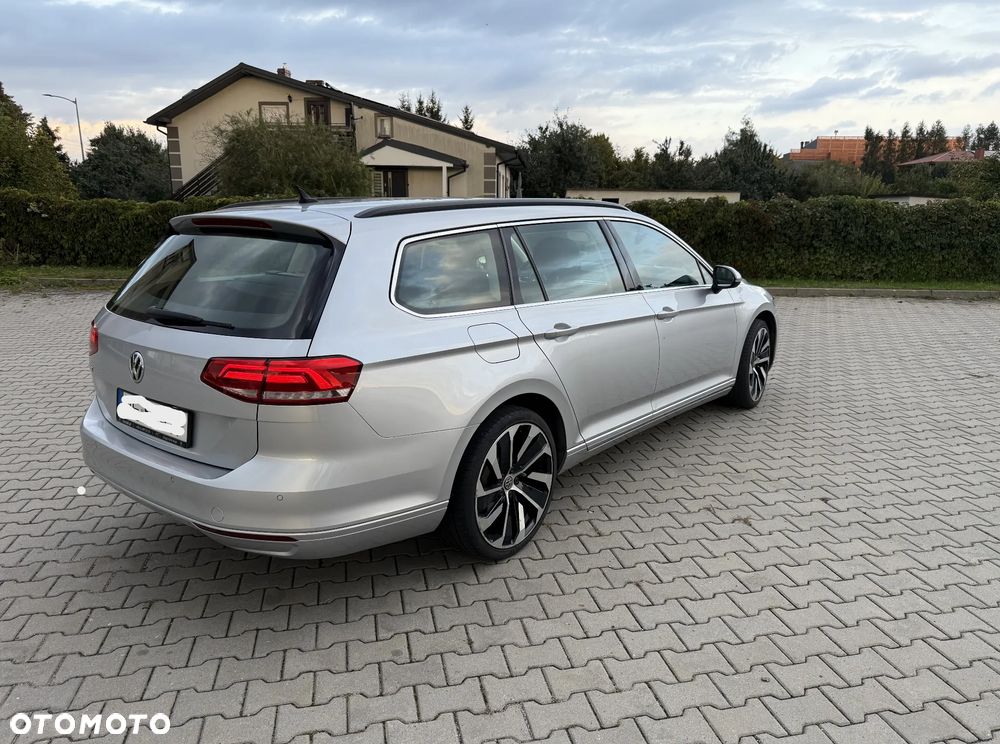 Volkswagen Passat - 5