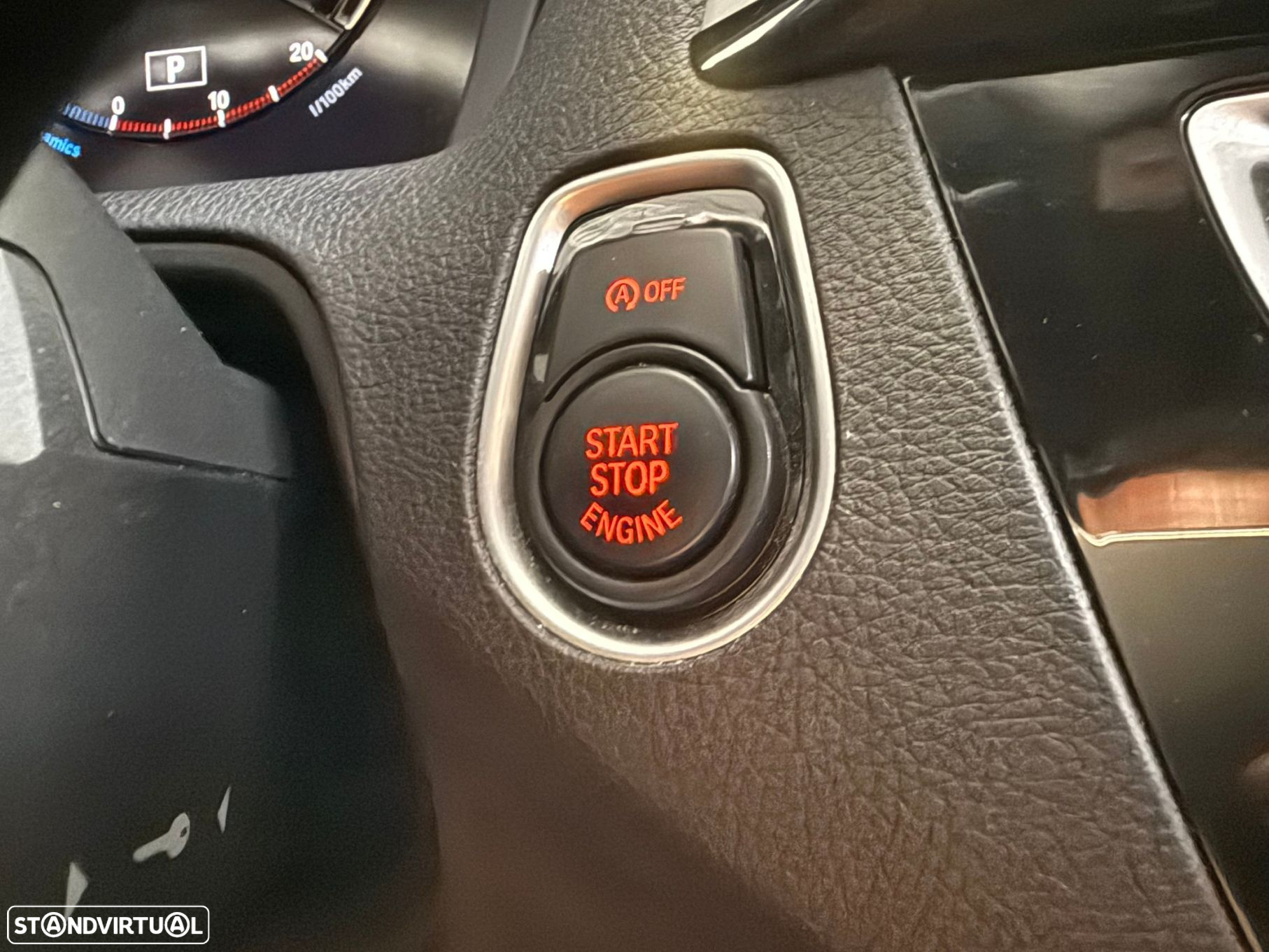 BMW 118 i Pack M Auto - 25