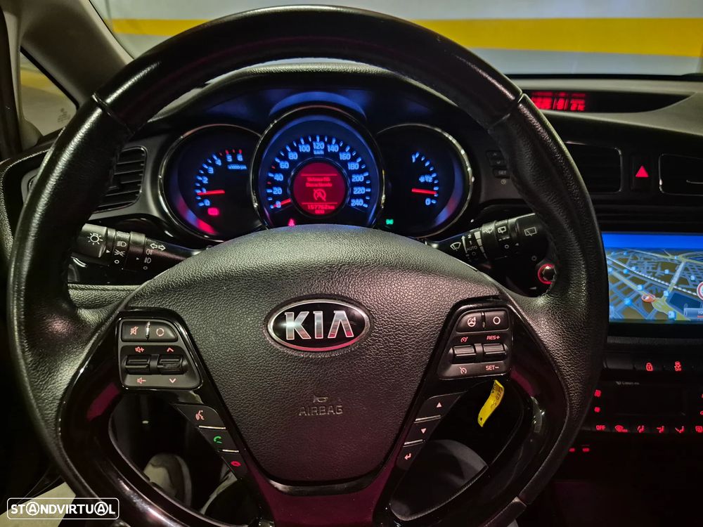 Kia Ceed SW 1.6 CRDi Prime - 25