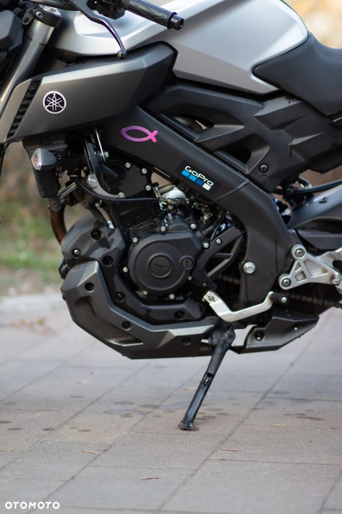 Yamaha MT - 19