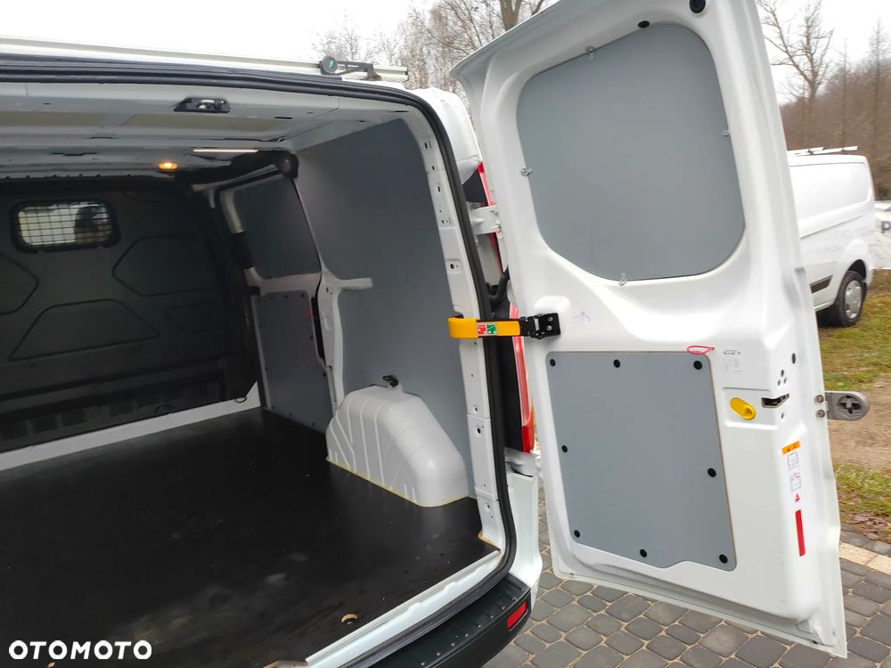 Ford TRANSIT CUSTOM 2020r 2,0 TDCI 130KM L1H1 EURO 6 LEDY CENA BRUTTO VAT 23% - 23