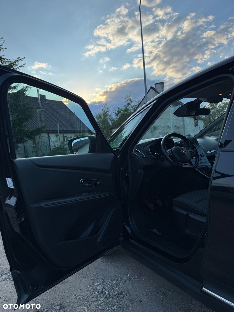 Renault Scenic ENERGY TCe 115 EXPERIENCE - 16