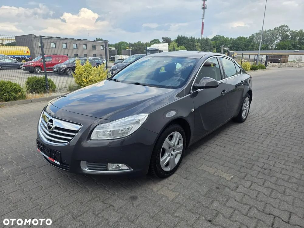 Opel Insignia - 2