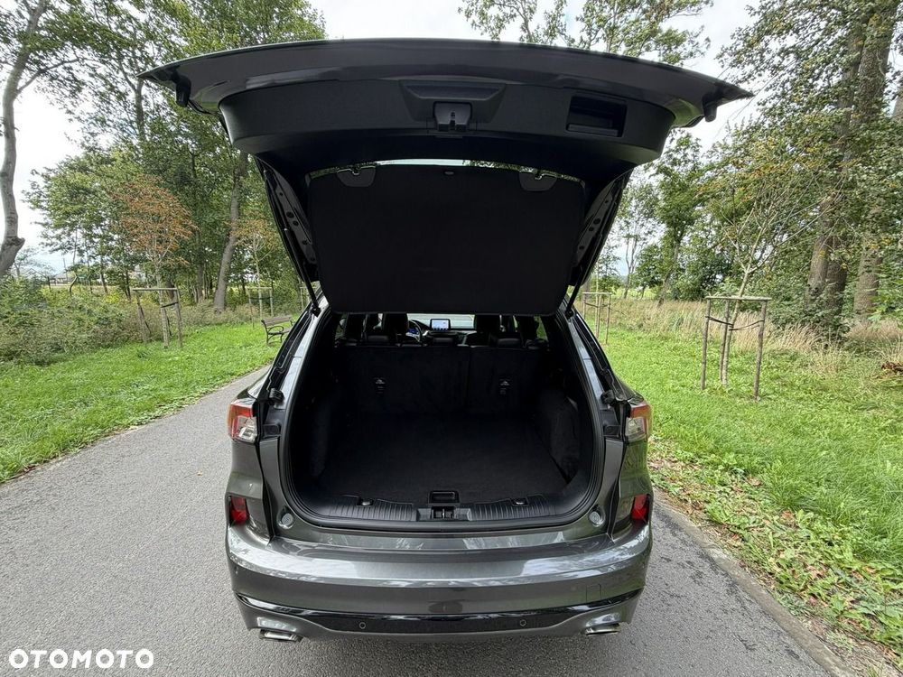 Ford Kuga - 28