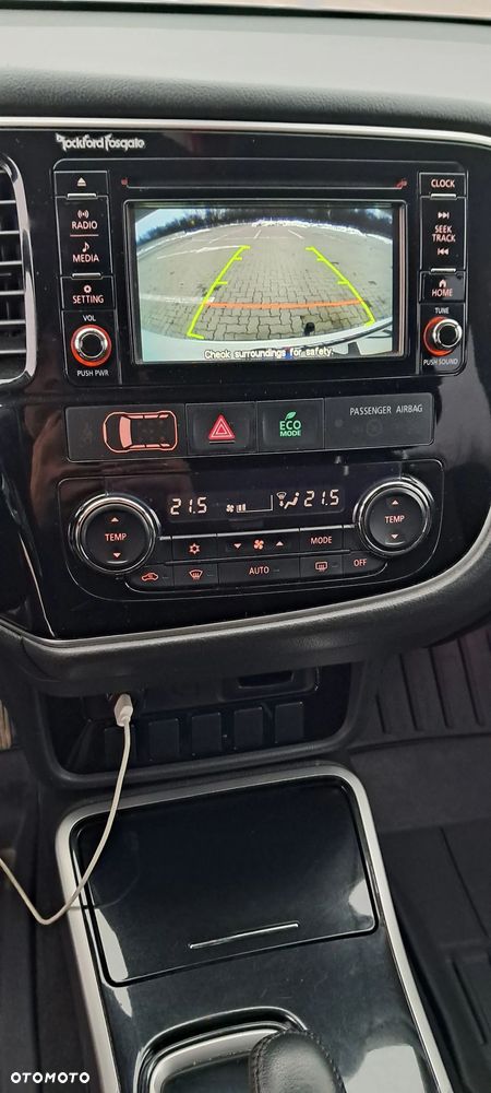 Mitsubishi Outlander 2.0 Intense + 4WD CVT - 3