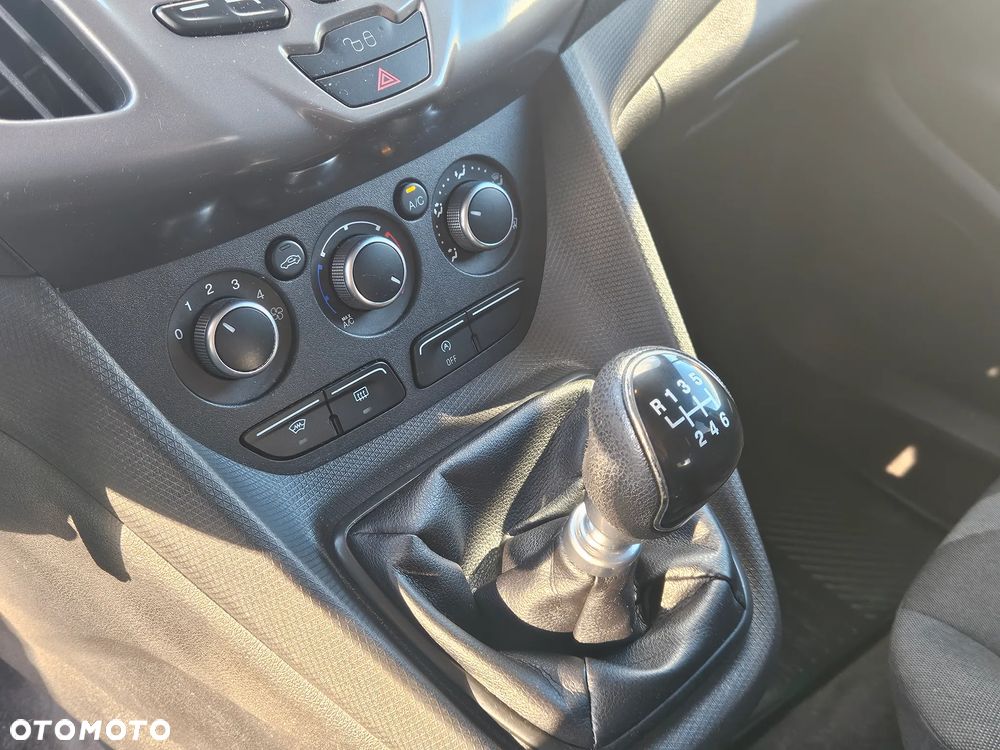 Ford Tourneo Connect 1.0 EcoBoost Start-Stop Trend - 28