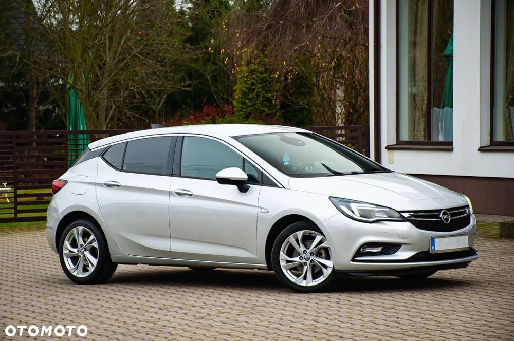 Opel Astra 1.4 Turbo Innovation - 13