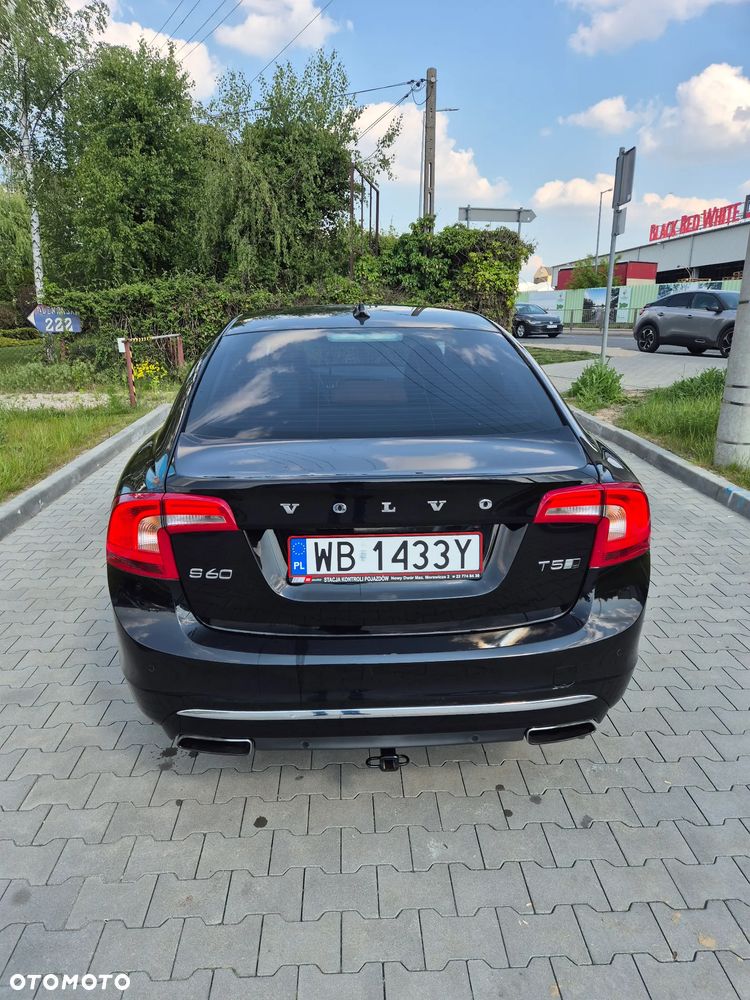 Volvo S60 T5 Drive-E R-Design Momentum - 8