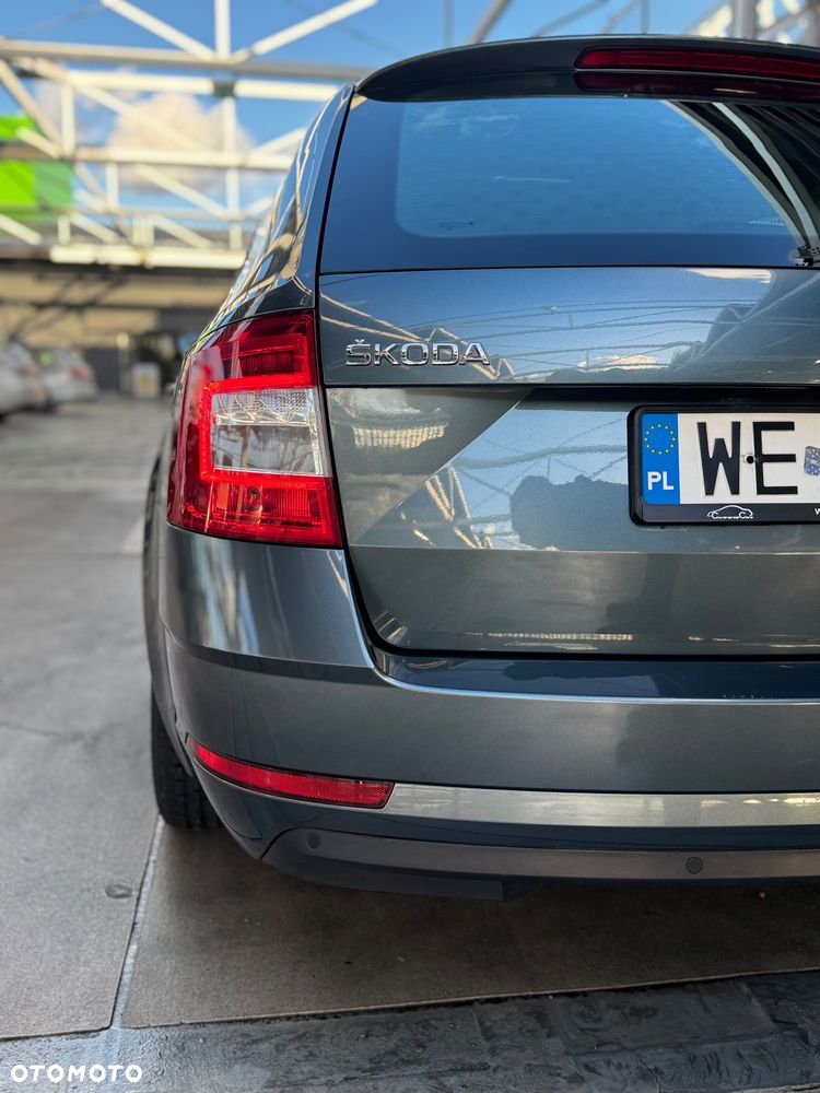 Skoda Octavia 2.0 TDI SCR Ambition DSG - 15