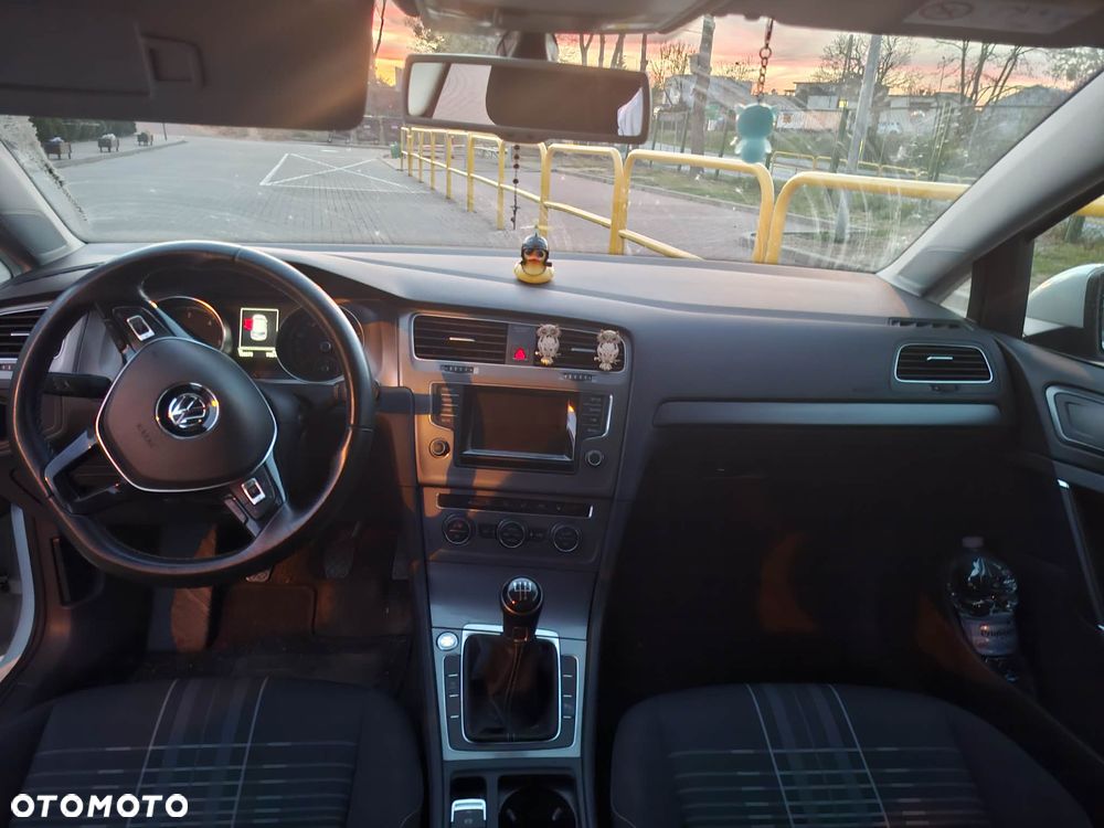 Volkswagen Golf 1.6 TDI 4Motion BlueMotion Technology Lounge - 8