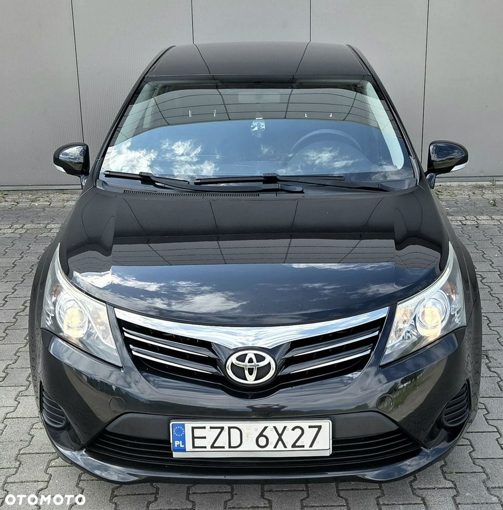 Toyota Avensis 2.0 D-4D Sol - 29