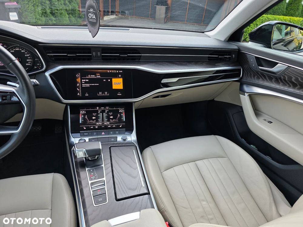 Audi A6 Avant - 17