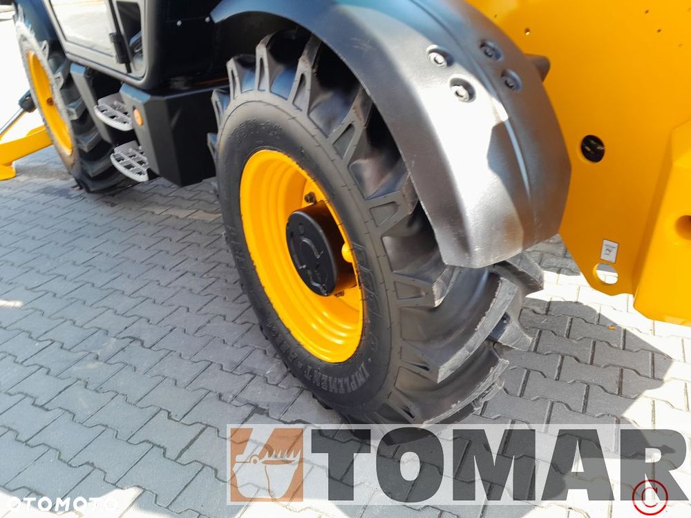 JCB 540-180 2017R JOYSTICK - 22