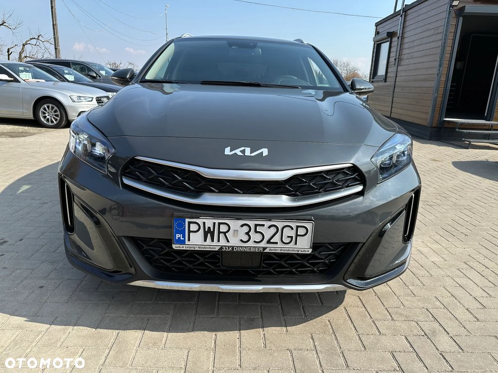 Kia XCeed - 35