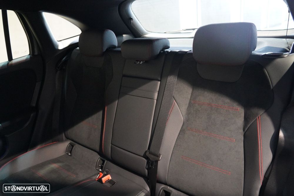 Mercedes-Benz EQA 250+ Edition - 32