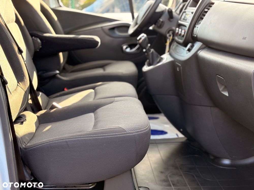 Renault Trafic 2.0 Dci 120KM L2H1 Pack Clim 2.9t - 18