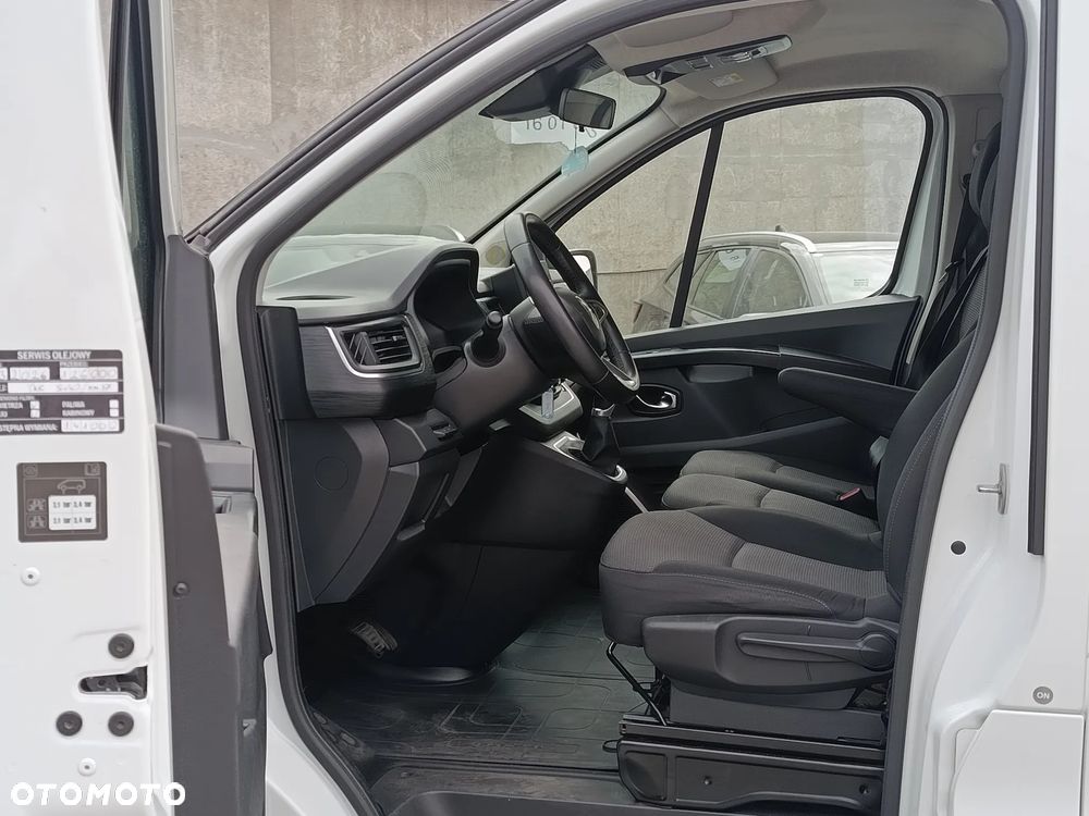 Renault Trafic - 10