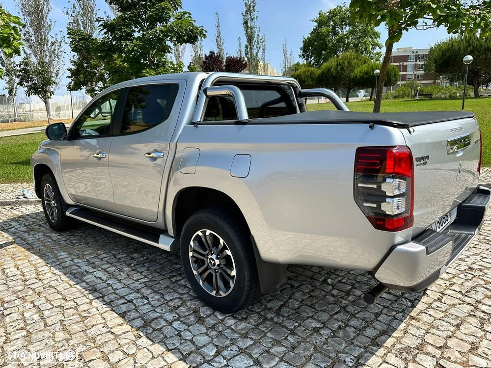 Mitsubishi L200 2.3 DI-D CD Invite 4WD - 13