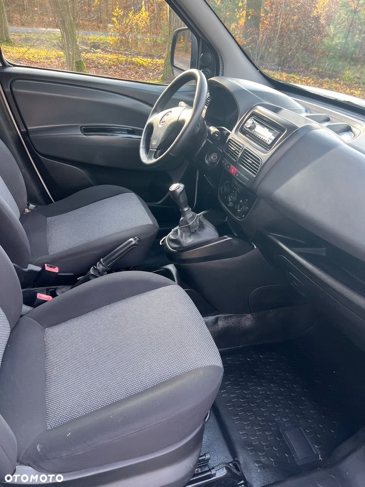 Fiat Doblo - 21