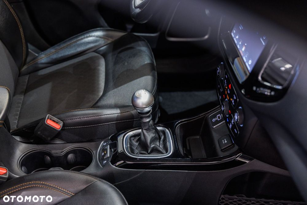 Jeep Compass 1.4 TMair Sport FWD S&S - 33