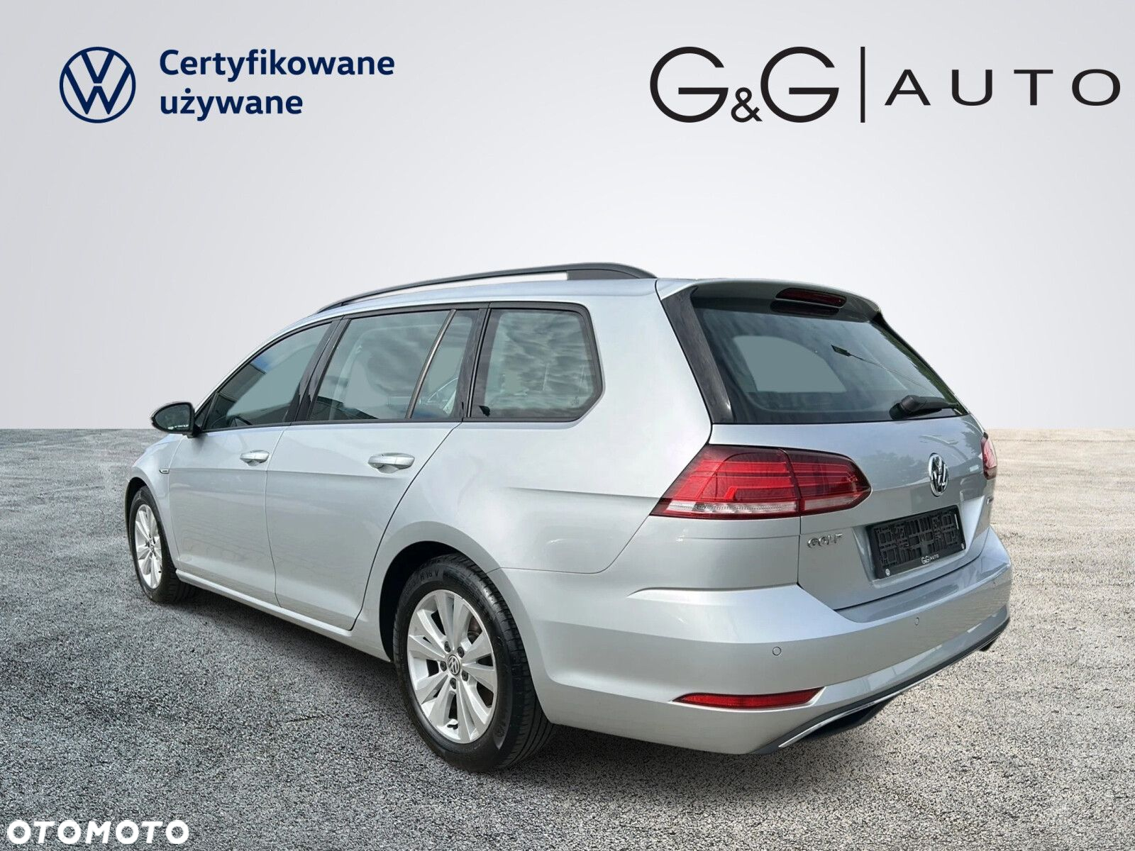 Volkswagen Golf - 4