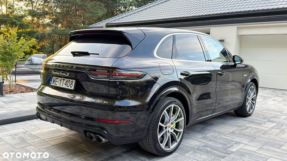 Porsche Cayenne - 9