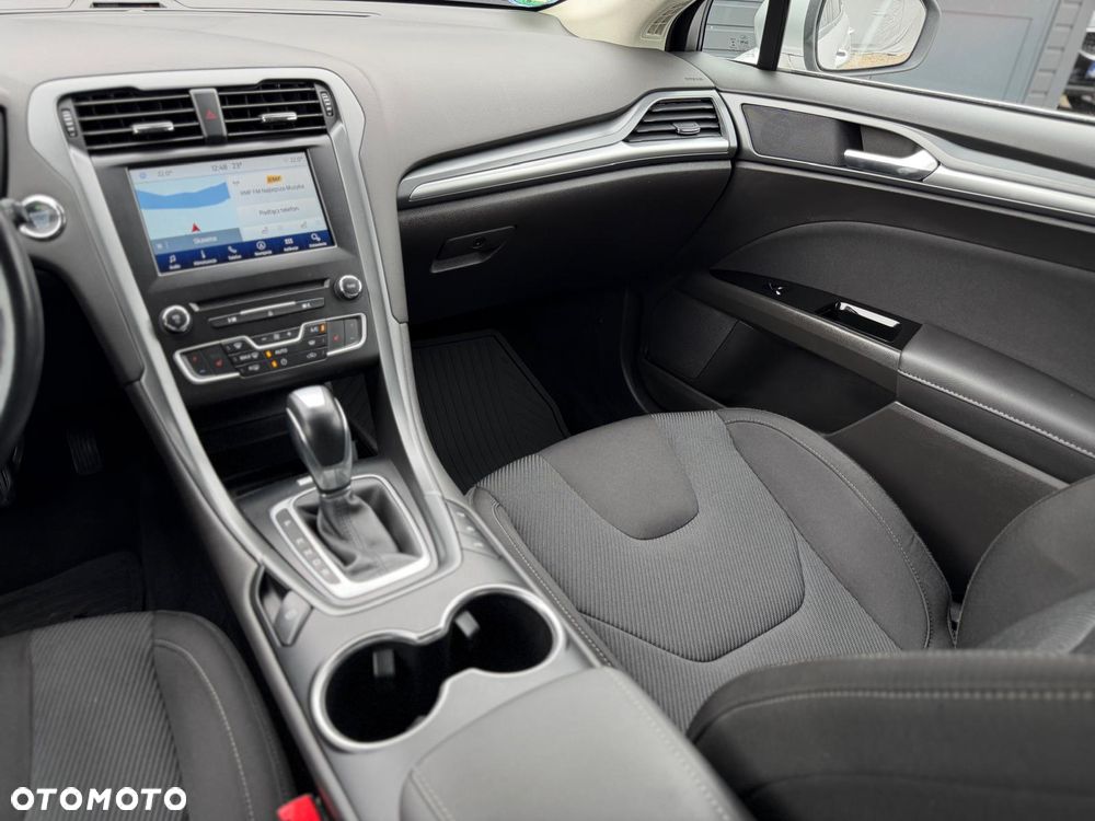 Ford Mondeo 2.0 TDCi STart-Stopp PowerShift-Aut Titanium - 24