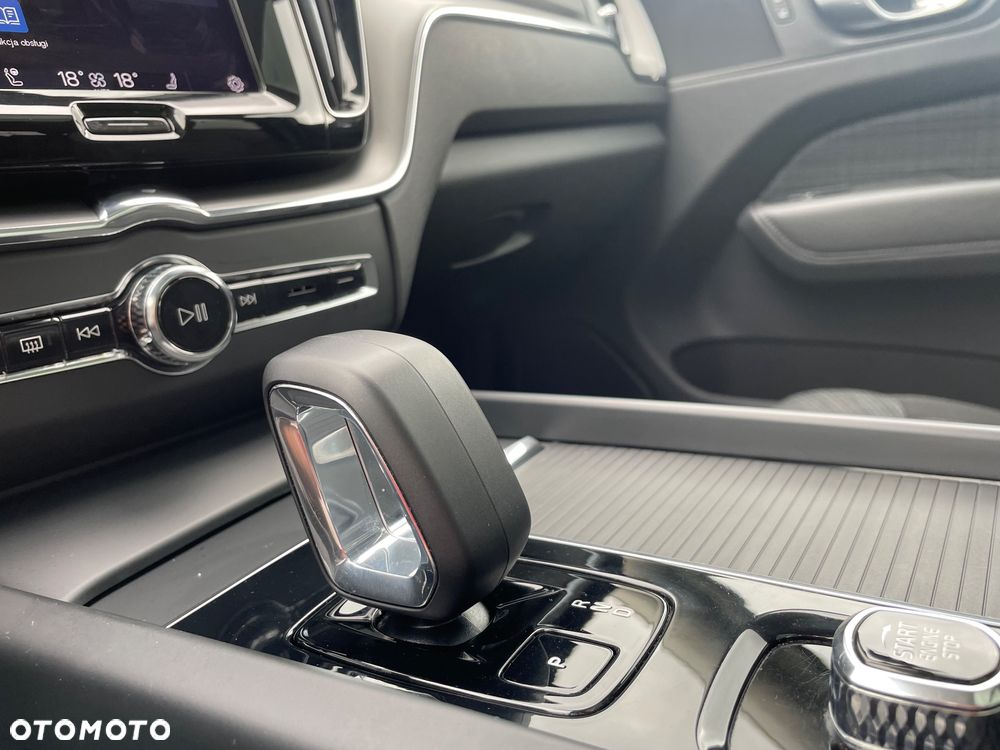 Volvo XC 60 B5 B Geartronic Inscription - 17