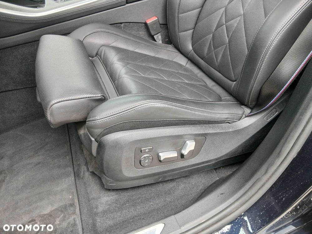 BMW X5 xDrive40d mHEV sport - 16