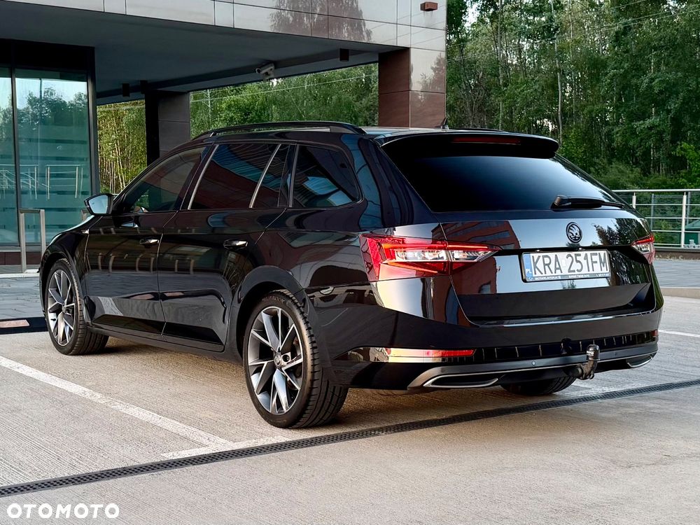 Skoda Superb 2.0 TDI Sportline DSG - 16