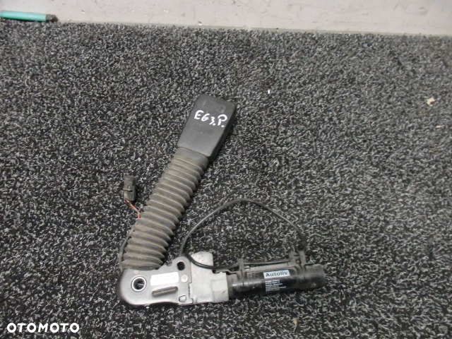 BMW E63 E64 NAPINACZ PASA PRAWY PRZÓD 6982526  RAF-AUTO CZĘŚCI BMW - 1