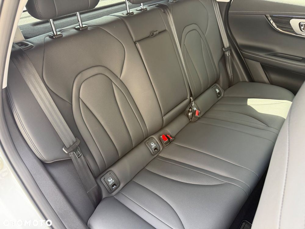 Omoda 5 1.6 T-GDI Premium DCT - 18