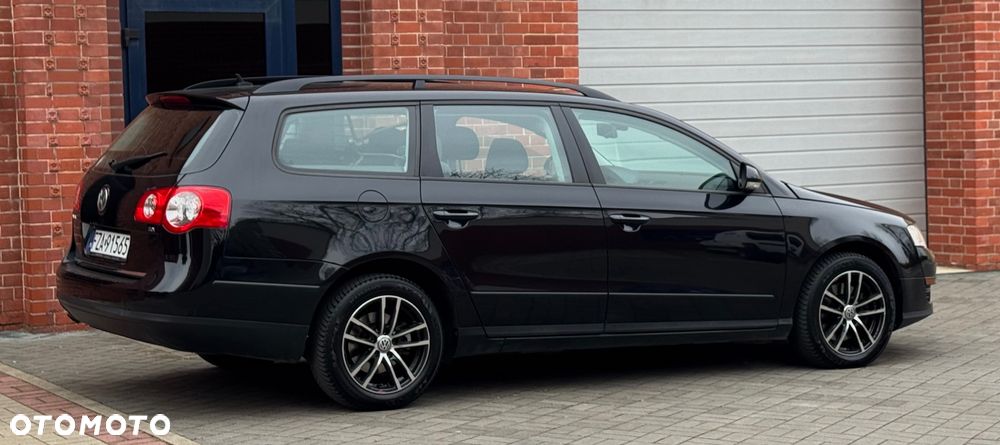 Volkswagen Passat 1.9 TDI Comfortline - 6