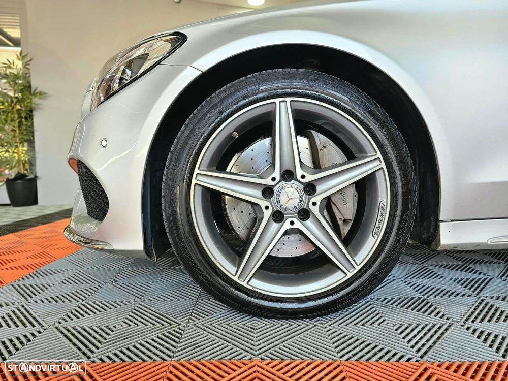 Mercedes-Benz C 300 h AMG Line - 10