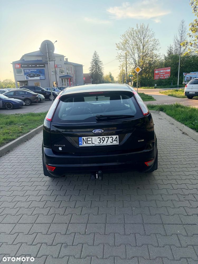 Ford Focus 1.8 TDCi Ambiente - 8
