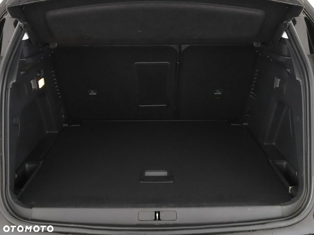 Peugeot 3008 1.2 PureTech Allure S&S EAT8 - 21