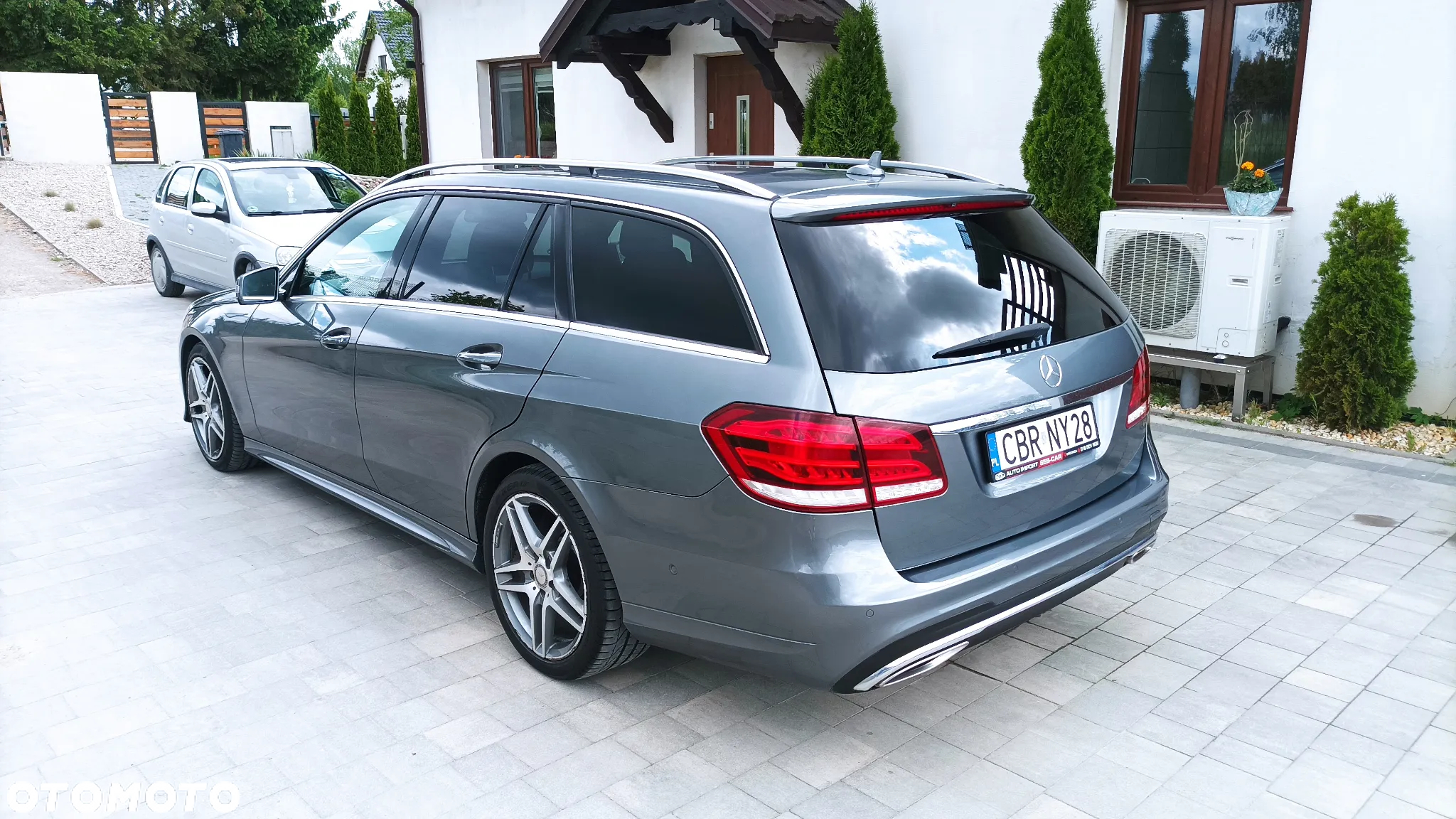 Mercedes-Benz Klasa E 250 BlueTEC 9G-TRONIC Avantgarde - 3