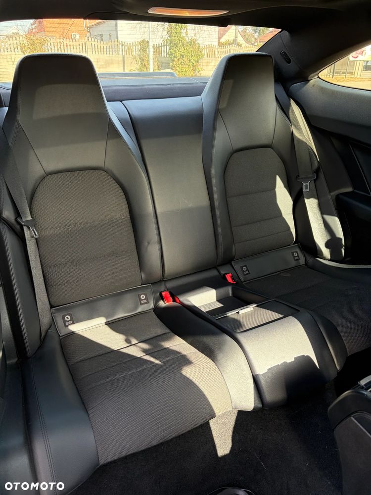 Mercedes-Benz Klasa C 250 (BlueEFFICIENCY) 7G-TRONIC - 18