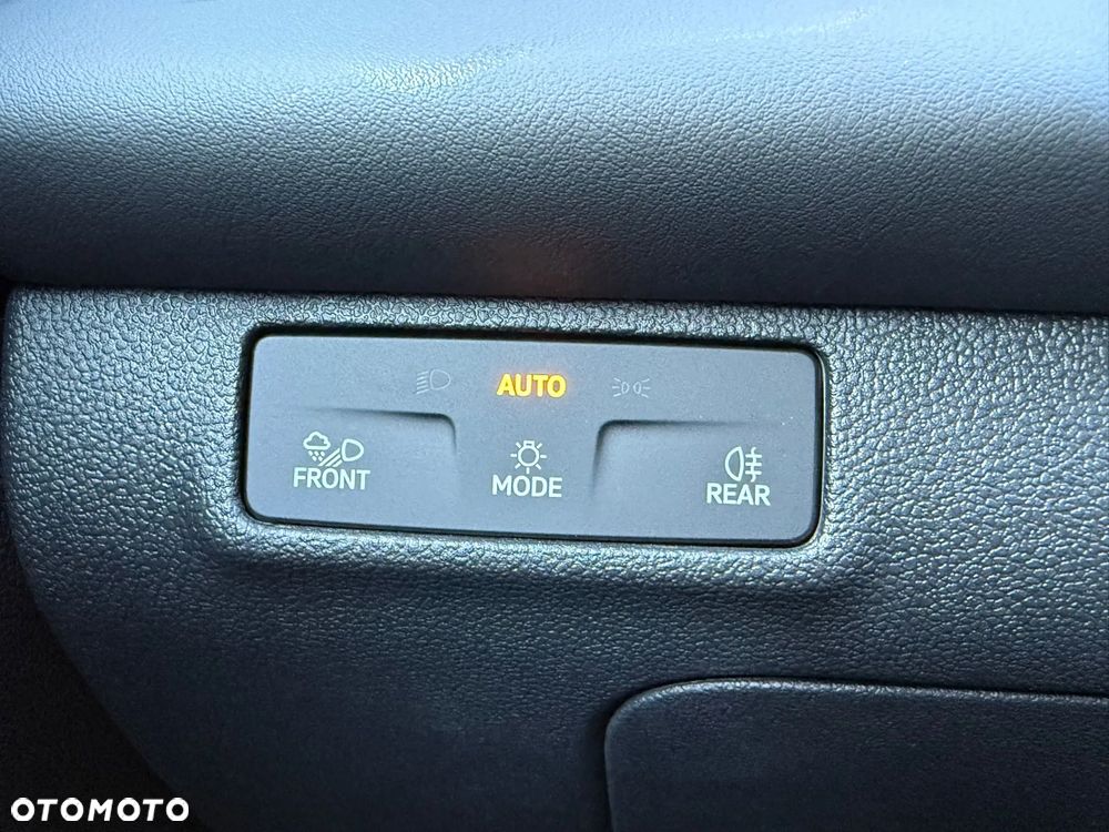 Volkswagen T-Roc 1.5 TSI R-Line DSG - 16