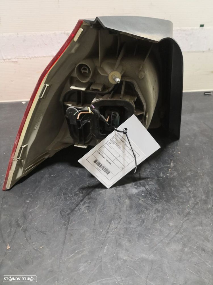 Farolim Stop Dto Volkswagen Golf V (1K1) - 3