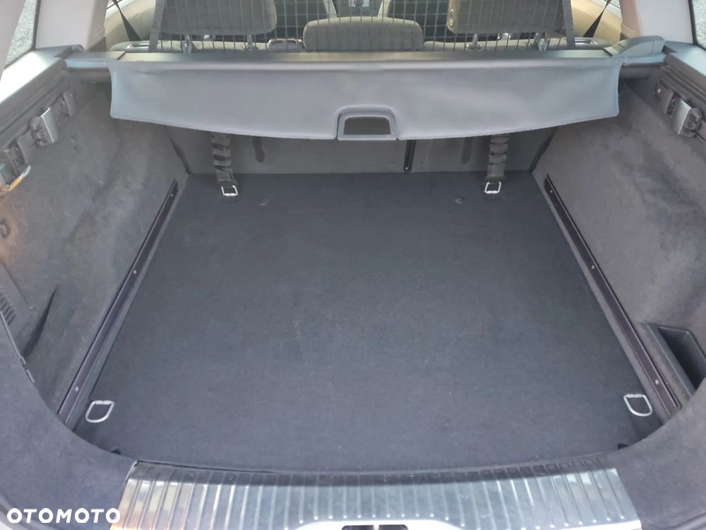 Opel Astra 1.6 Elegance Easytronic - 19