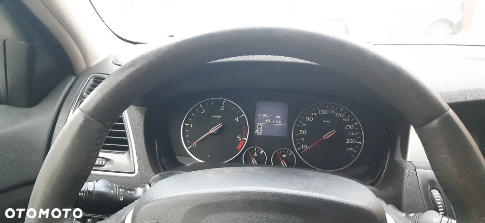 Renault Laguna dCi 110 FAP Bose Edition - 7