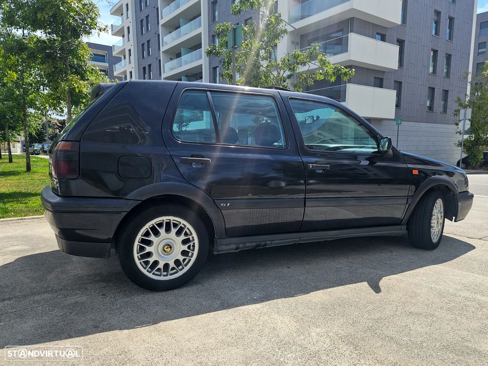 VW Golf - 3