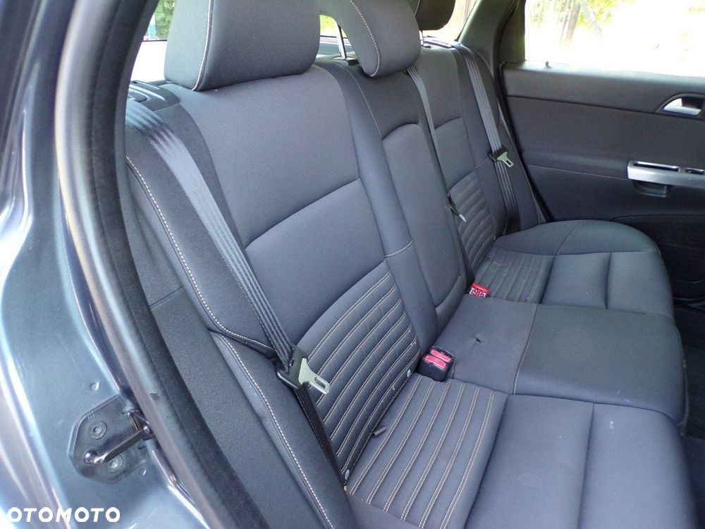 Volvo V50 - 20