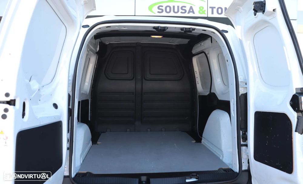 Renault Kangoo 1.5 Blue dCi EDC - 3 Lugares / Cx Auto / IVA Dedutível - 16