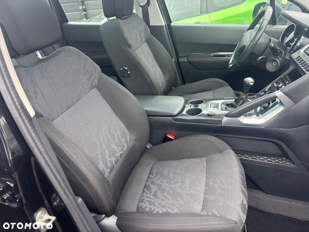 Peugeot 3008 120 VTi Active - 25