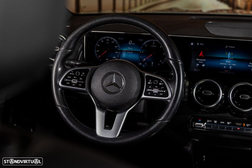 Mercedes-Benz GLB 200 d Progressive - 11