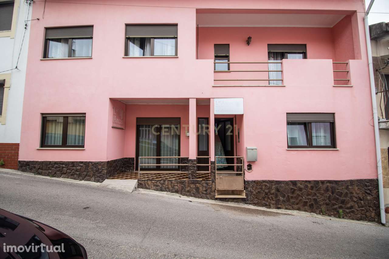 Lar em Funcionamento com rentabilidade anual acima 15%. – Vila Nova de - Grande imagem: 3/60